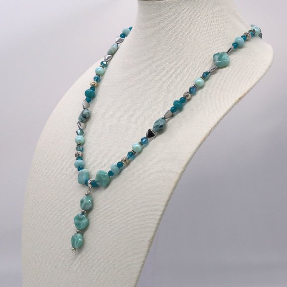 Aqua green Jasmin theme necklace with large silver lobster class. - Picture 3 of 7